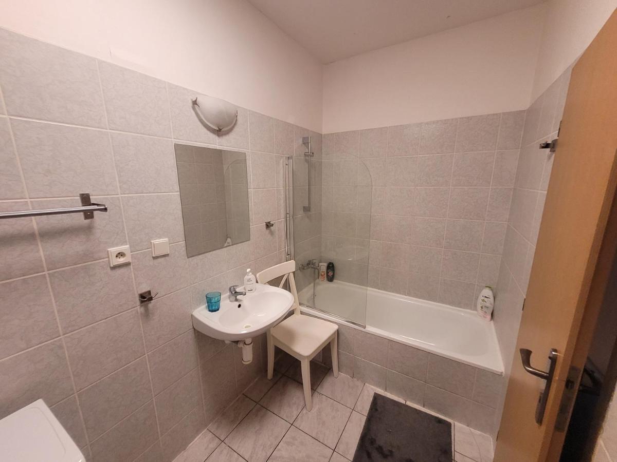 Apartments Zizkov B 布拉格 外观 照片